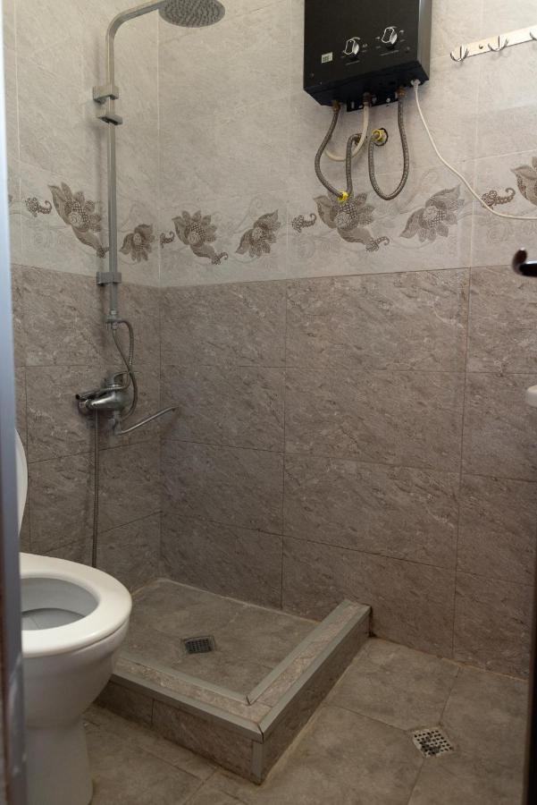 Wine House Hotel Tbilisi Luaran gambar