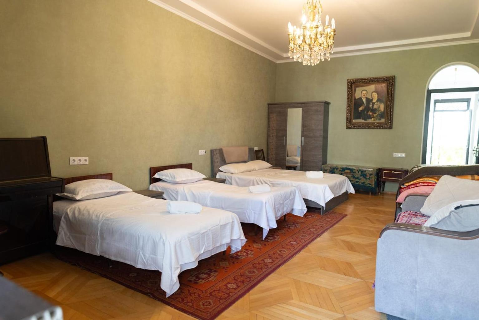 Wine House Hotel Tbilisi Luaran gambar