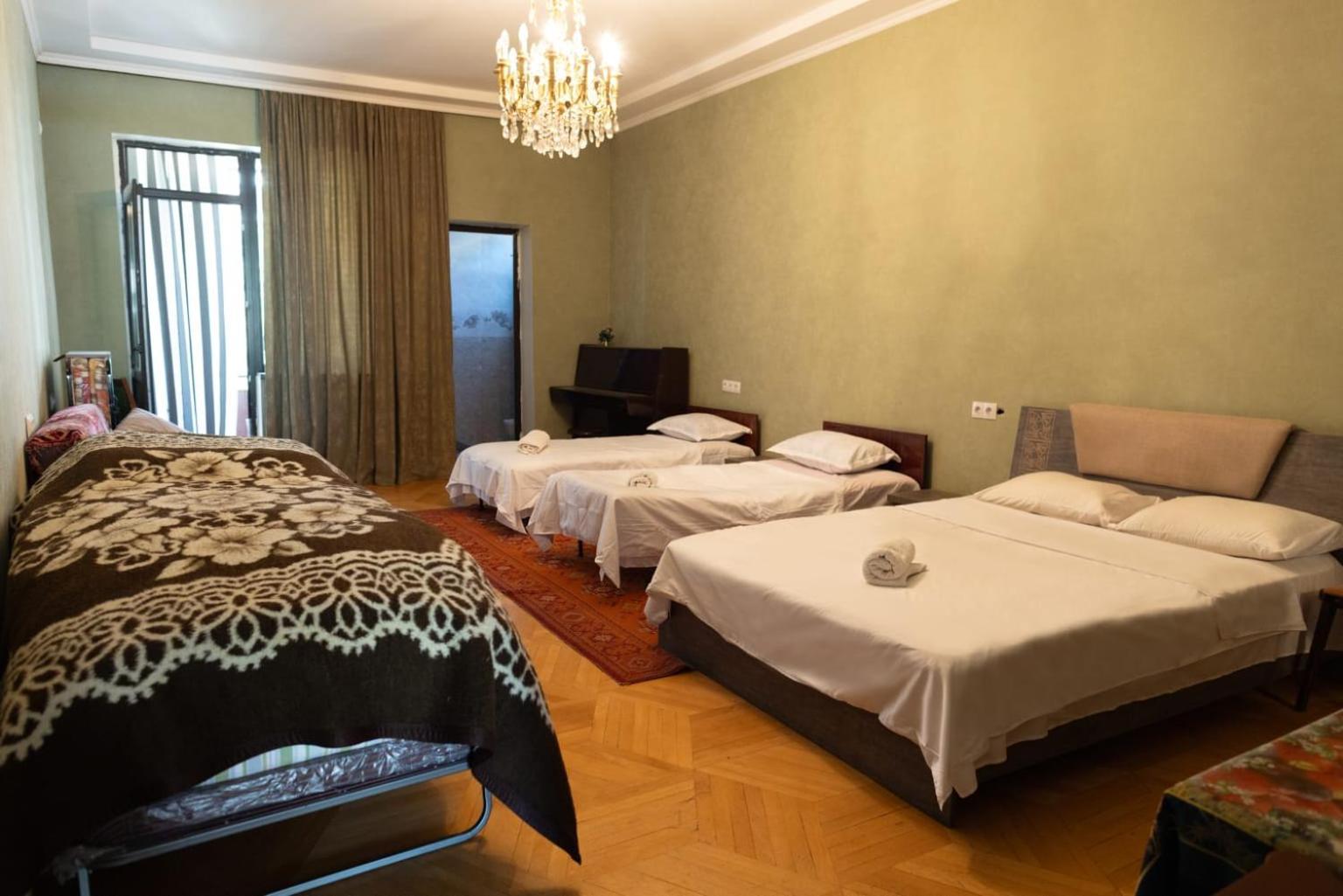 Wine House Hotel Tbilisi Luaran gambar