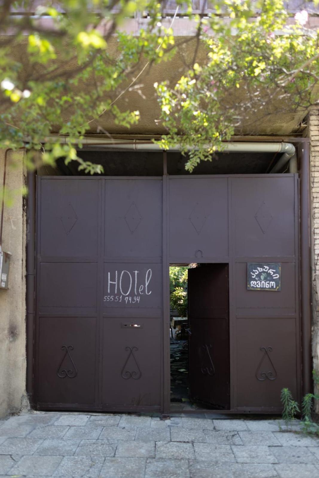 Wine House Hotel Tbilisi Luaran gambar