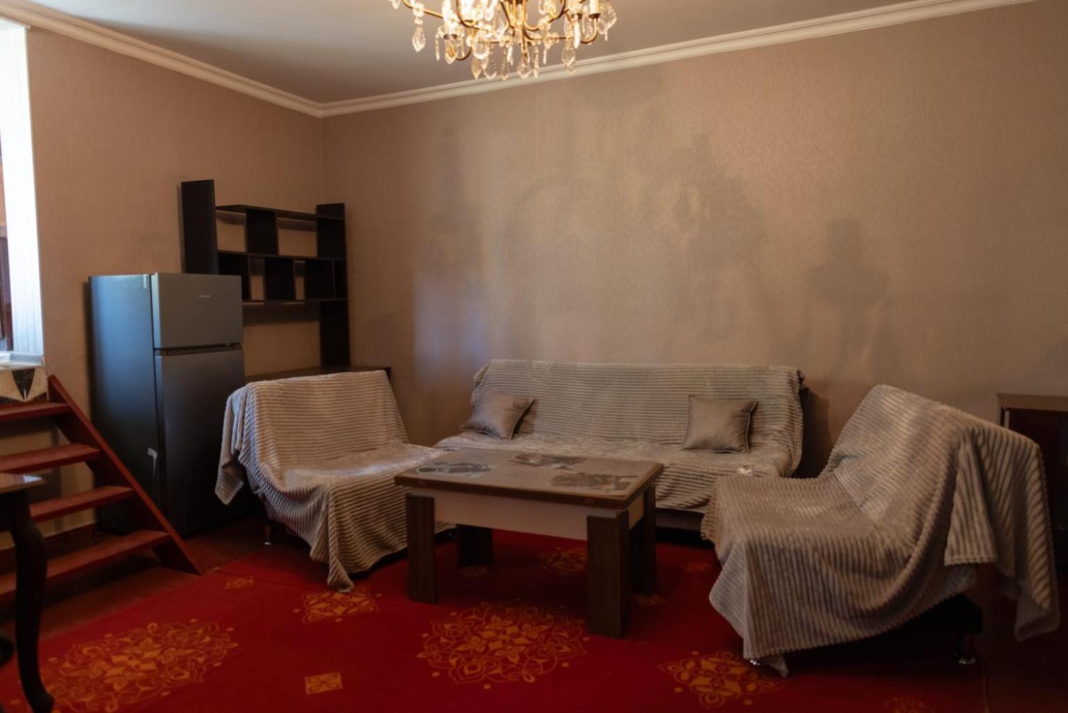 Wine House Hotel Tbilisi Luaran gambar