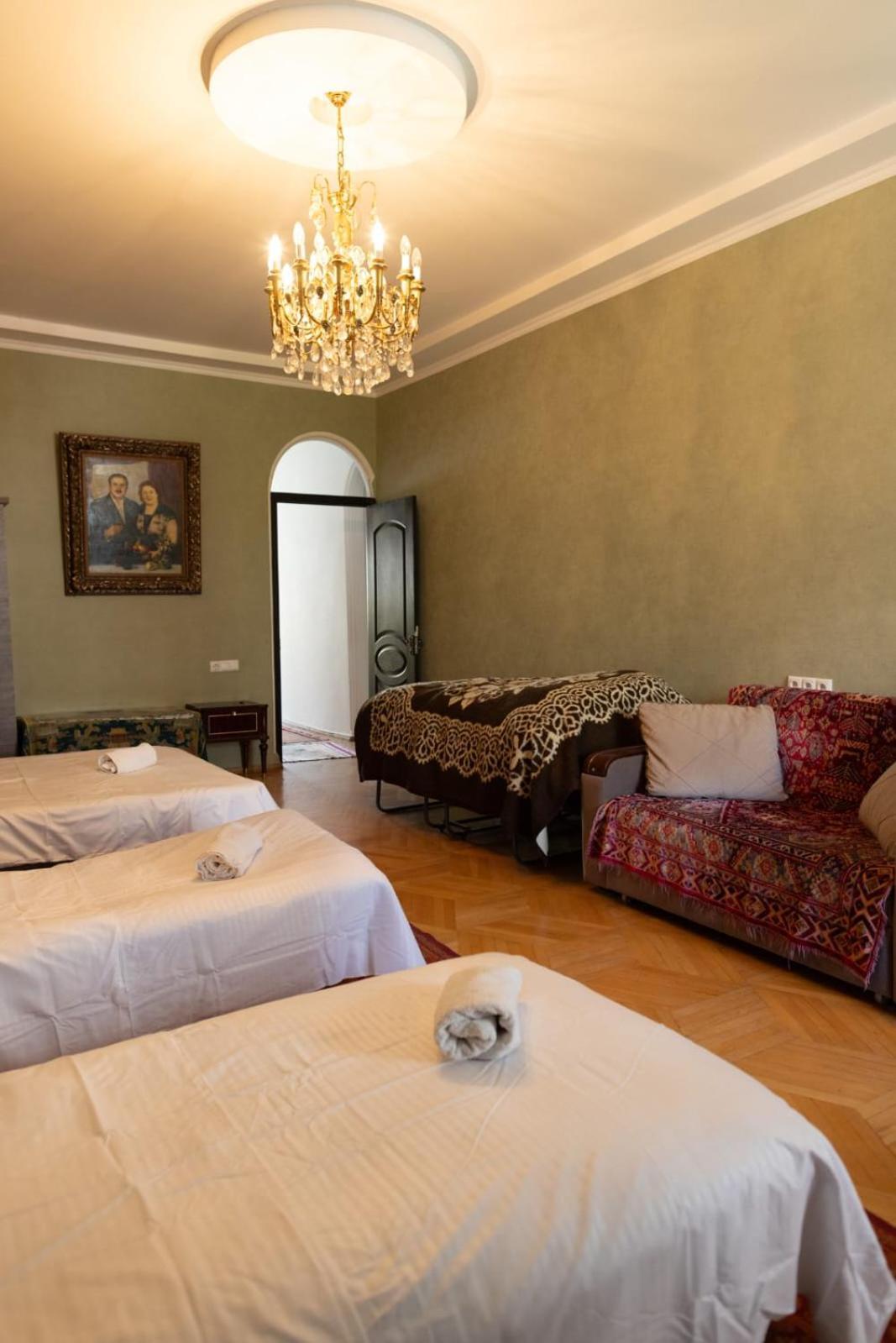 Wine House Hotel Tbilisi Luaran gambar