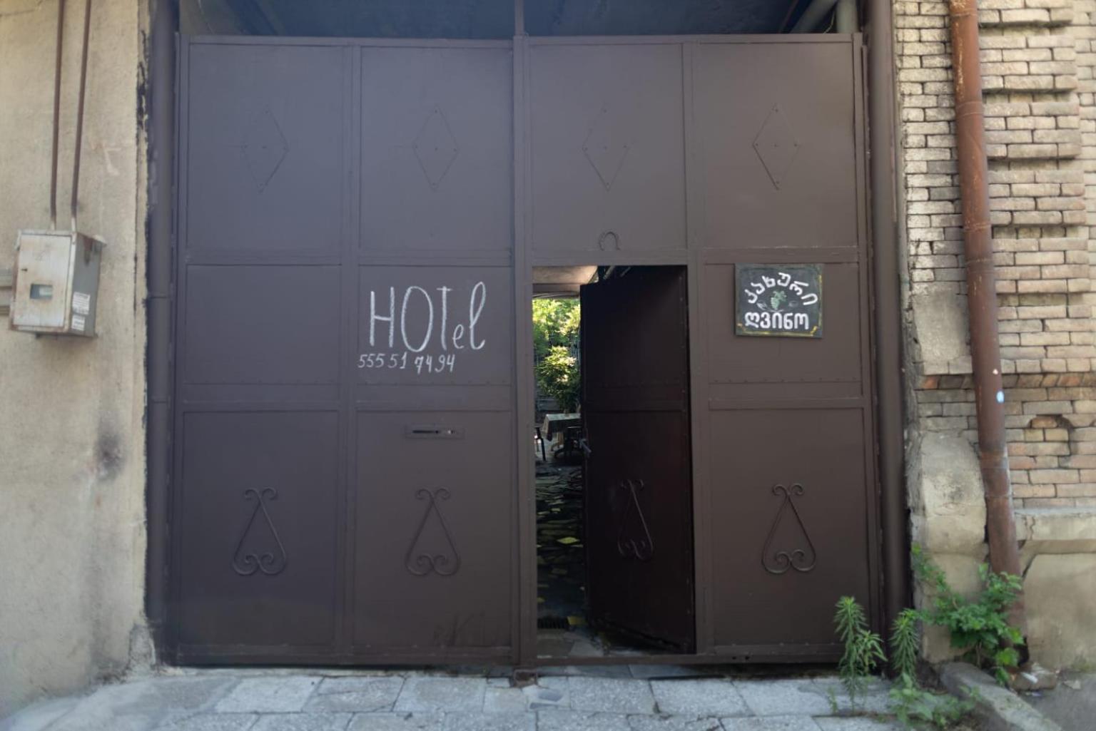 Wine House Hotel Tbilisi Luaran gambar